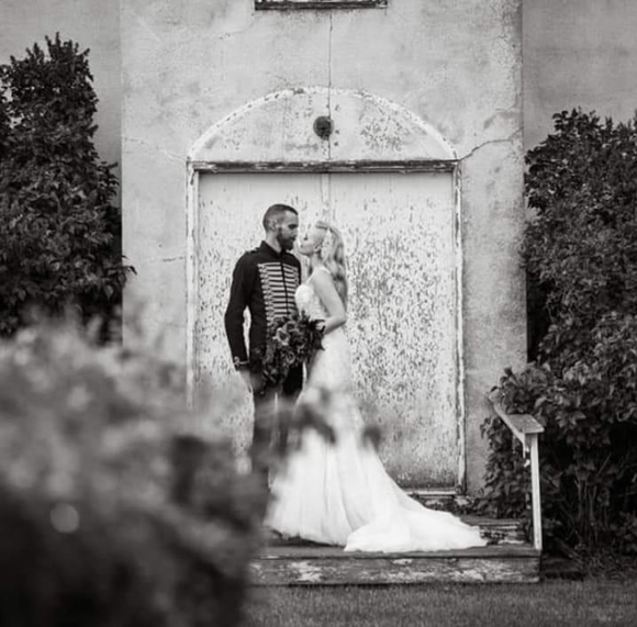 Meet your Posher, Jennifer - Picture 1 of 1